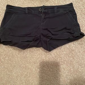 Abercrombie girls black shorts